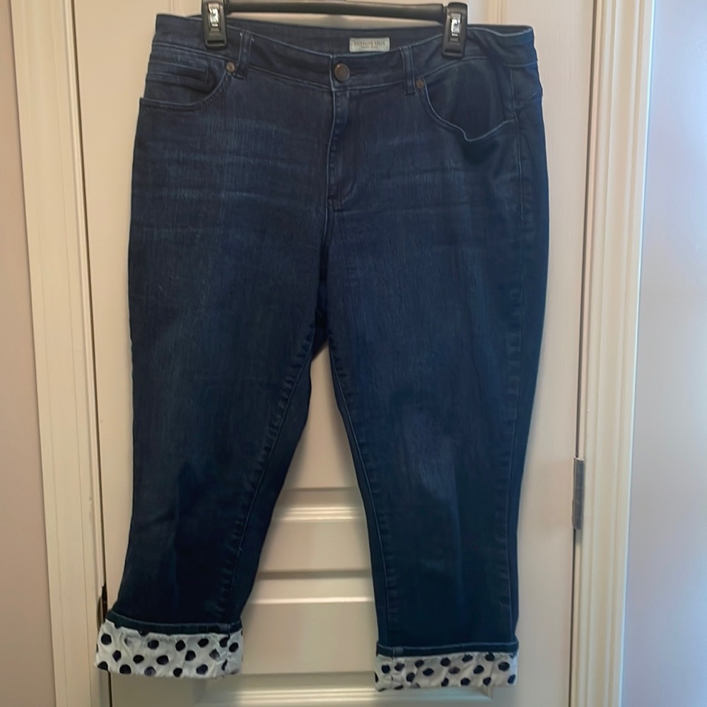 Dark blue Jean capris with polka dot cuff